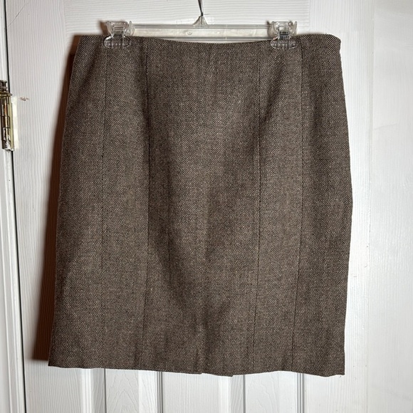 Ann Taylor Classic Brown Tweed Skirt size 10‎ - Picture 1 of 4
